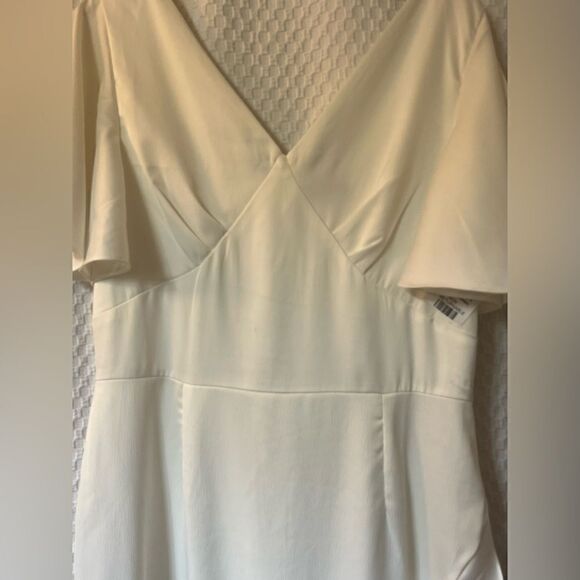Amy Lynn White V-Neck Ruffle Midi Tea Dress Size Large - Picture 3 of 7
